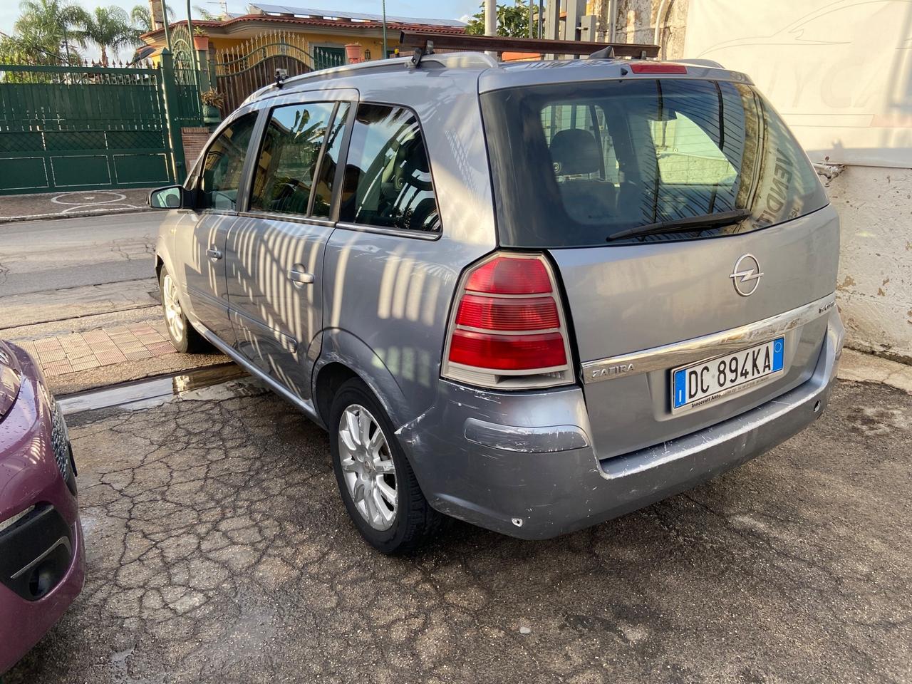 Opel Zafira 1.9 CDTI 101CV Club automatica