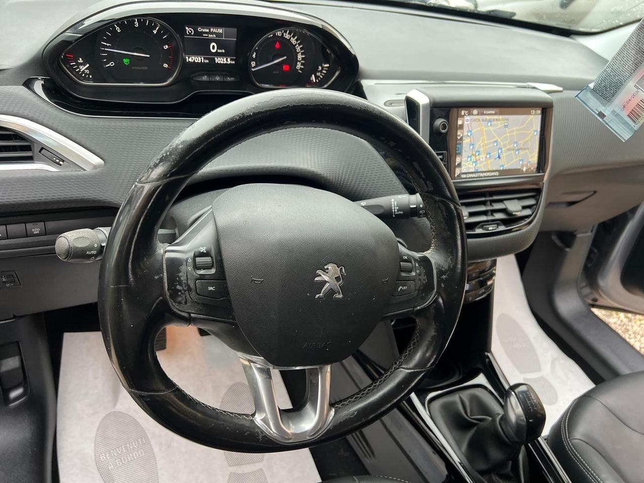 Peugeot 2008 BlueHDi 120 S&S Black Matt