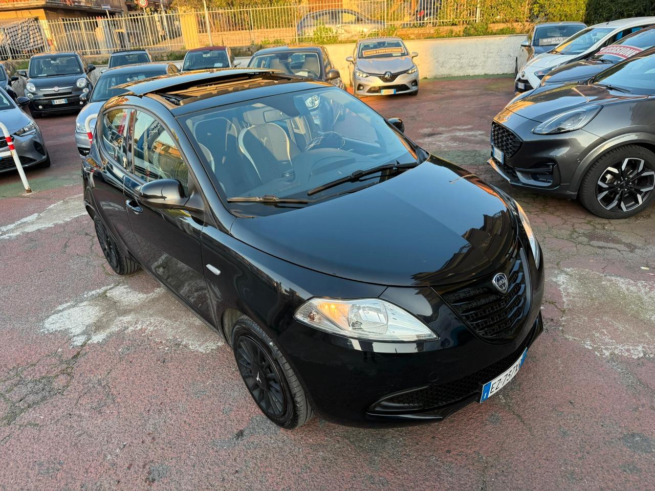 LANCIA YPSILON GPL *ADATTA PER NEOPATENTATI