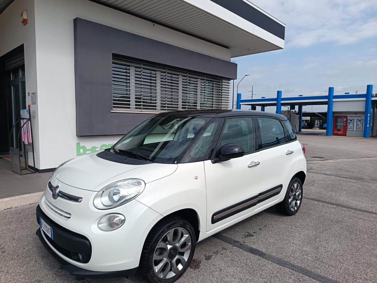 Fiat 500L 0.9 TwinAir Turbo Natural Power Lounge