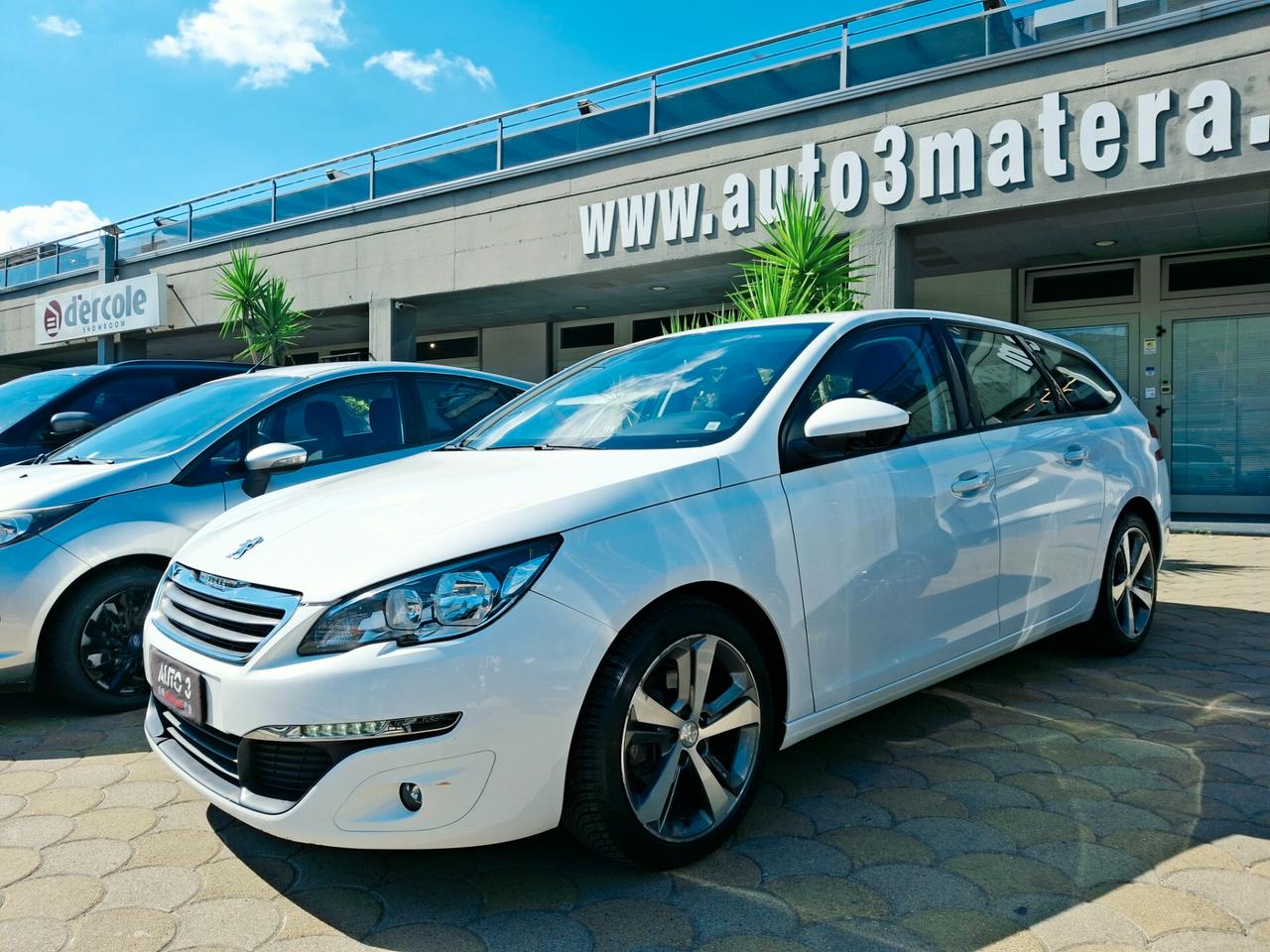 Peugeot 308 BlueHDi 120 S&S SW Allure