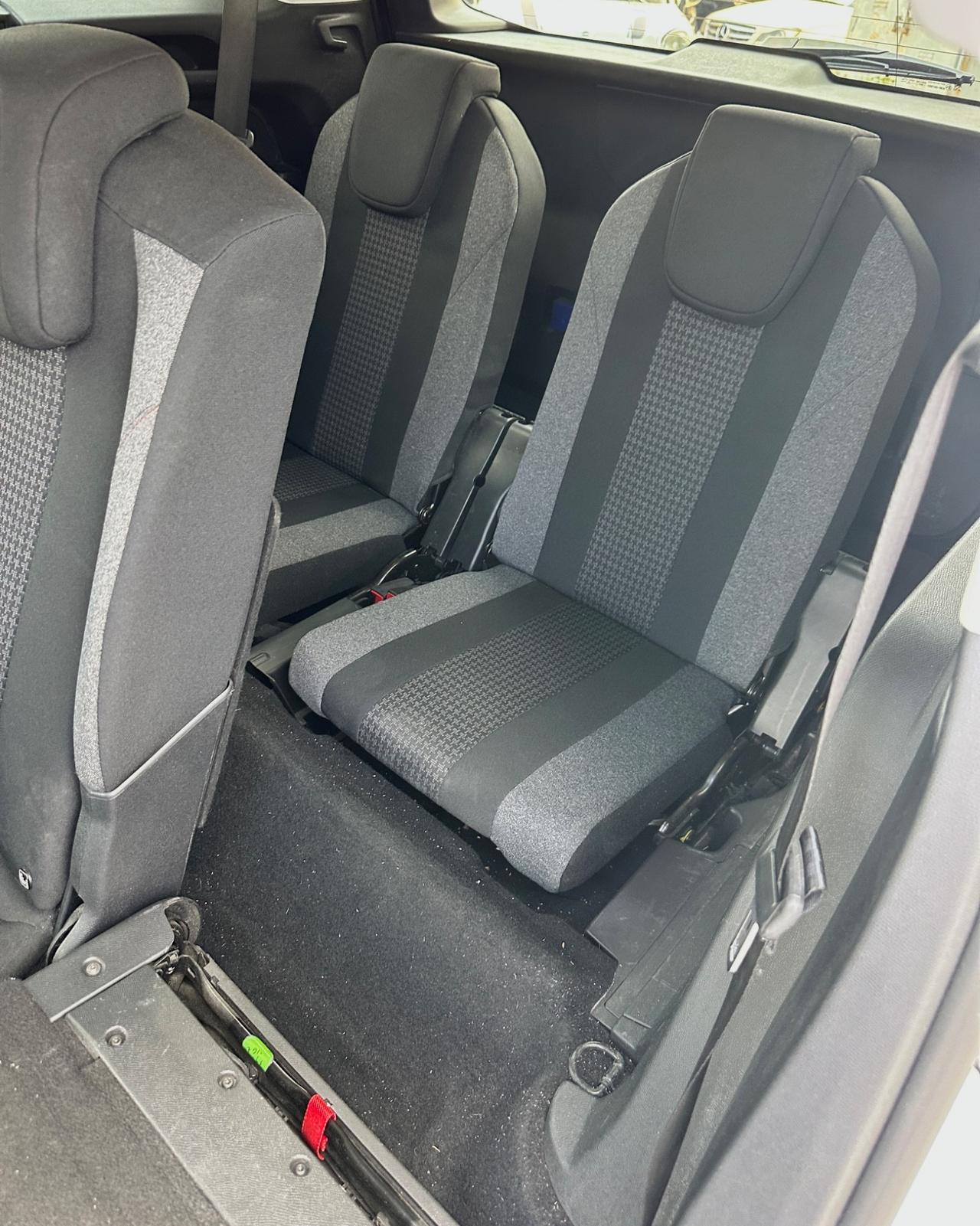 Peugeot 5008 1.5 BlueHDi 130CV S&S Allure 7 POSTI