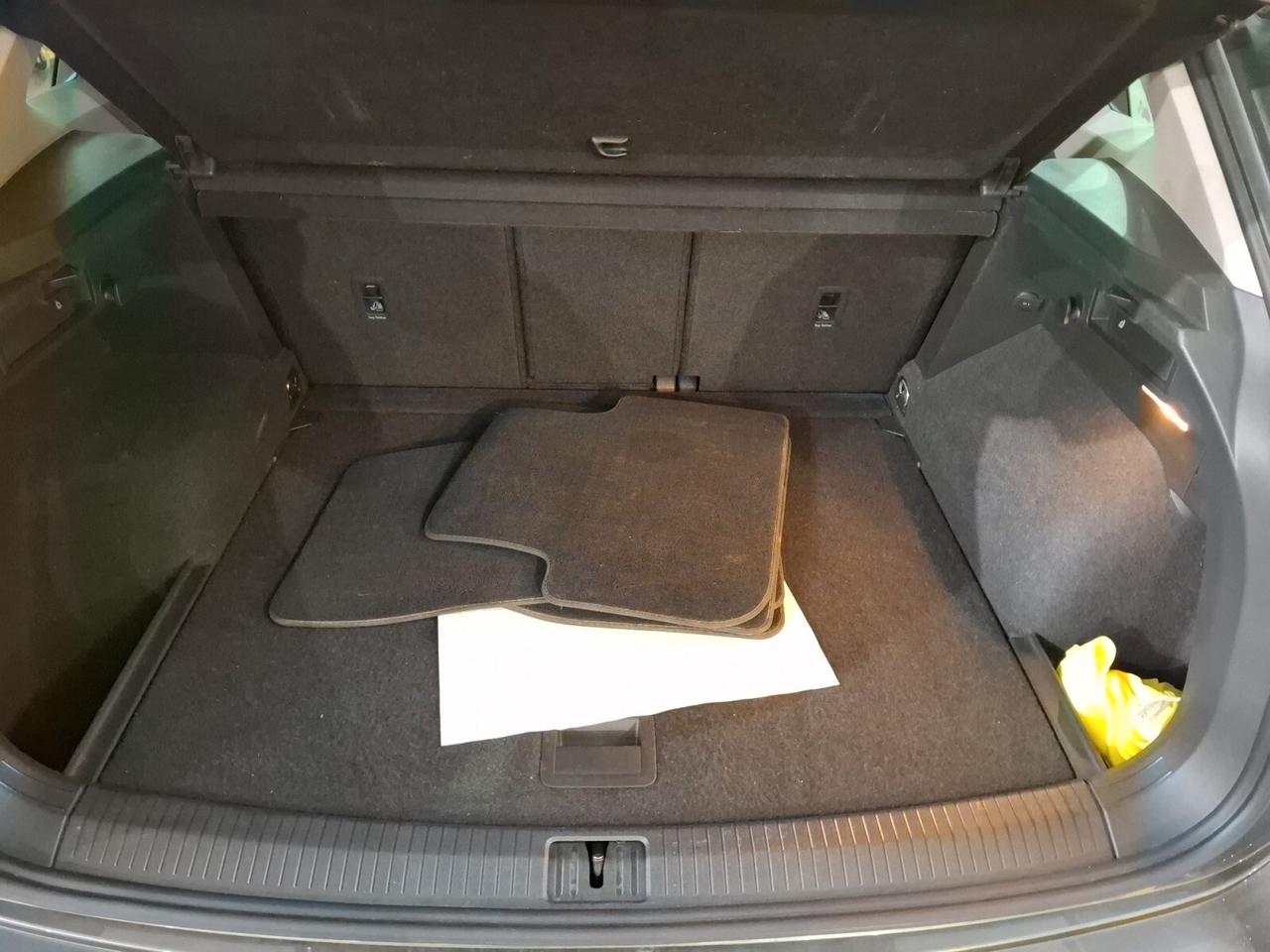 Volkswagen Tiguan 2.0 TDI SCR DSG 4MOTION Sport BMT