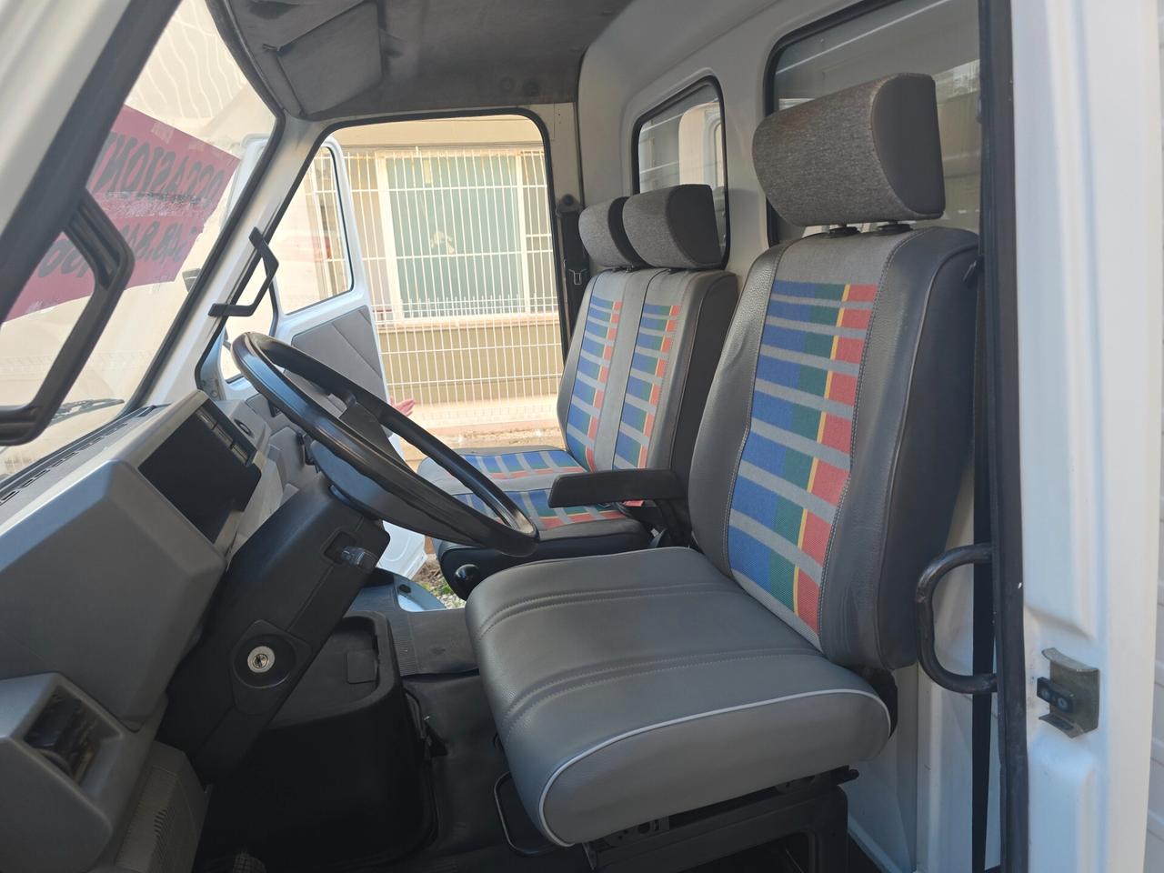 RENAULT B110 TURBO - FURGONATO ARREDATO PER TRASPORTO ABBIGLIAMENTO