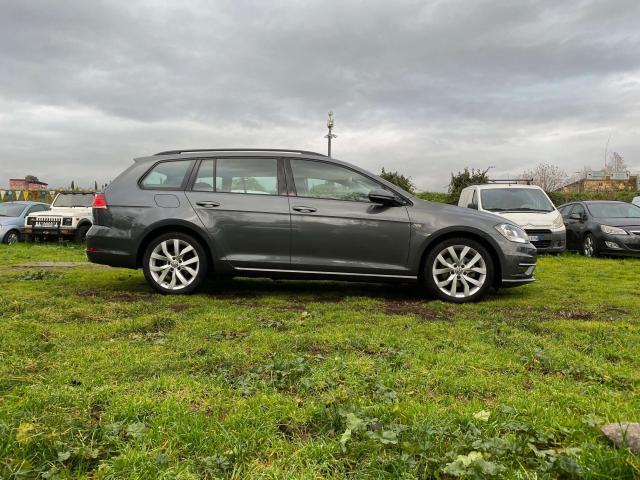 Volkswagen Golf Variant 7.5 1.6 tdi Euro 6D-Temp * Telecamera + Cerchi 17"