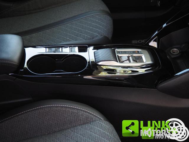 PEUGEOT 2008 1.5 HDI ALLURE EAT8