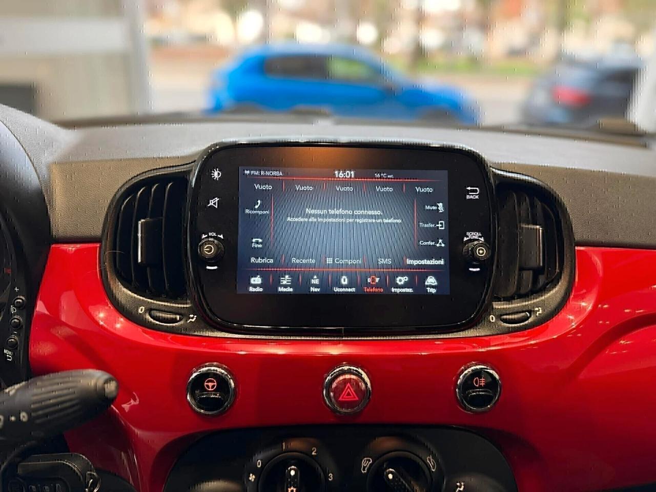 Fiat 500 1.0 Hybrid Lounge "NAVI"