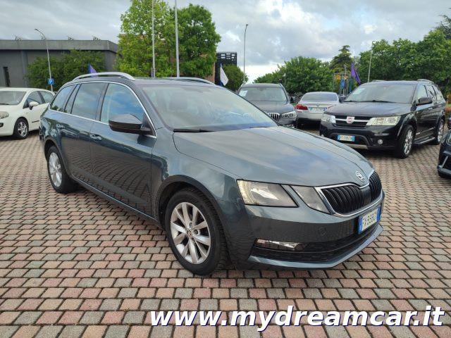 SKODA Octavia 1.5 DSG Wagon Ambition G-Tec