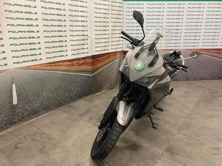 Moto Morini X-Cape 649