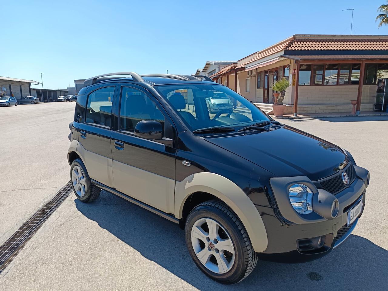 Fiat Panda 1.3 MJT 16V DPF 4x4 Cross