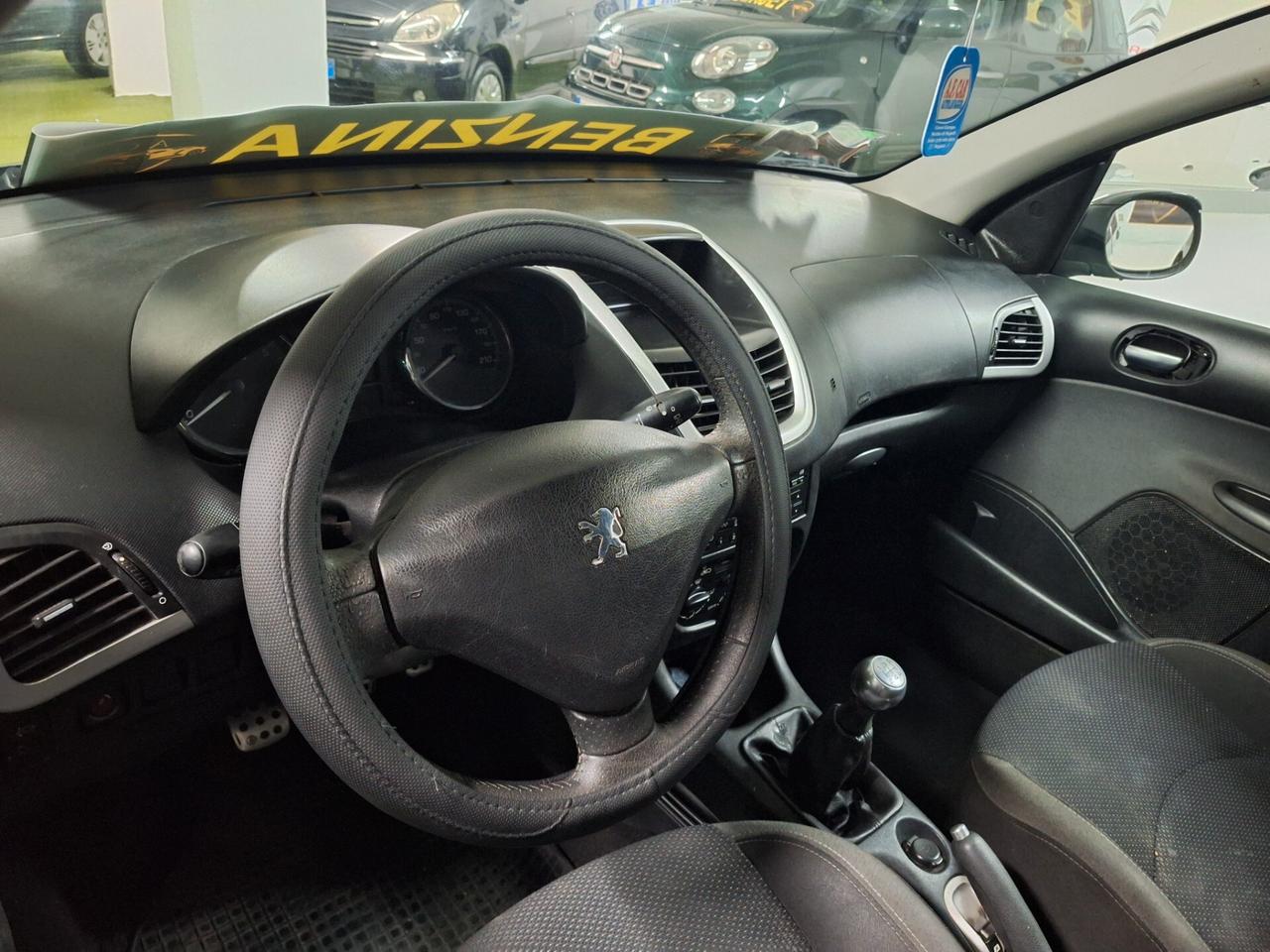 Peugeot 206 Plus 1.1 60CV 5p. Energie