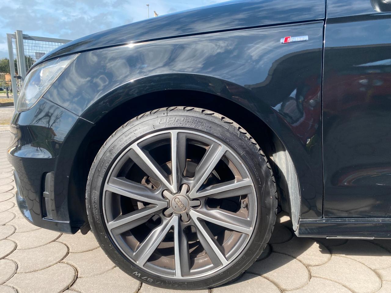 AUDI - A1 - 1.6 TDI Admired S-LINE - NEOPATENTATI - FINANZIABILE - PERMUTE