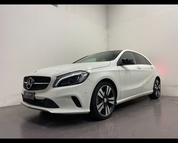 Mercedes-Benz CLASSE A 200 D AUTO 4 MATIC SPORT