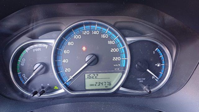 TOYOTA Yaris 1.5 Hybrid 5 porte Active