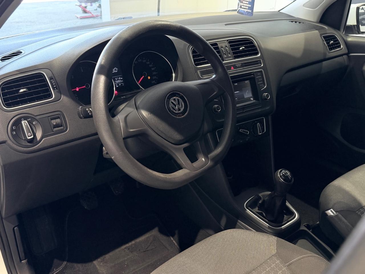 Volkswagen Polo - 2015 1.4 TDI 75 CV
