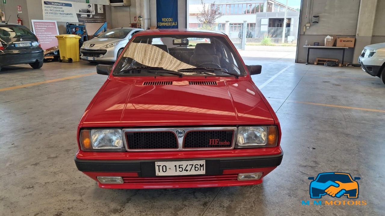 Lancia Delta 5 Porte Delta 1.6 Turbo HF RST