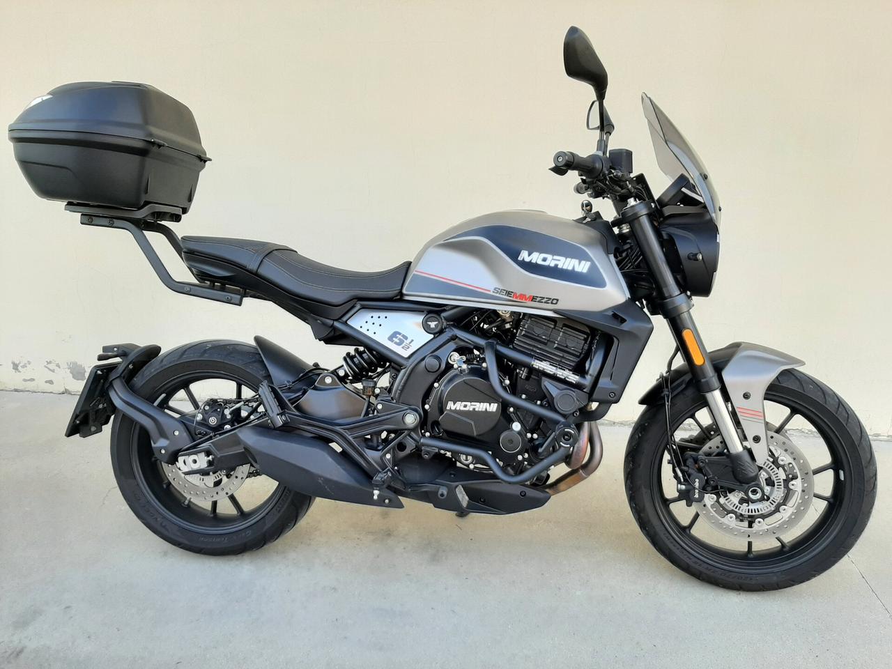 Moto Morini 6½ STR ABS