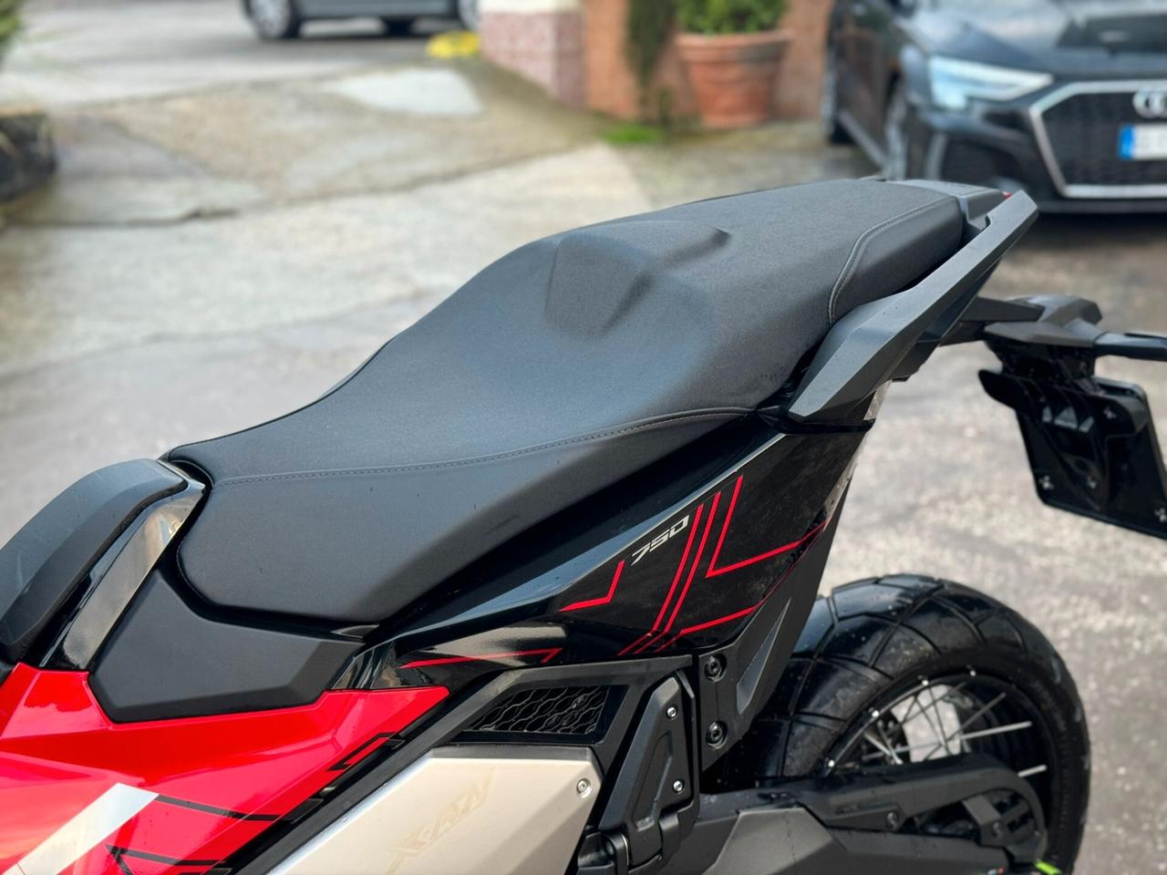 Honda X-ADV 750 edizione limitata