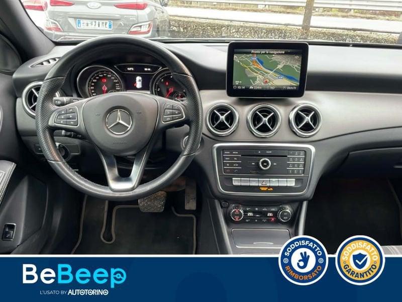 Mercedes-Benz GLA 200 D SPORT 4MATIC AUTO