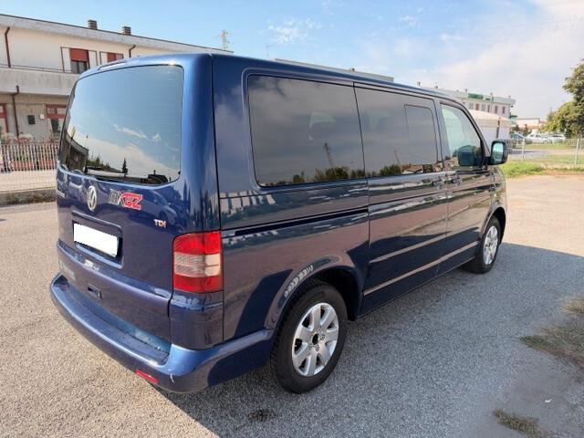 Volkswagen Transporter 2.5 TDI/174CV PC Kombi