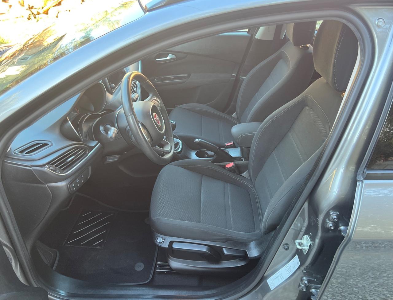 Fiat Tipo 1.6 Mjt S&S SW Lounge