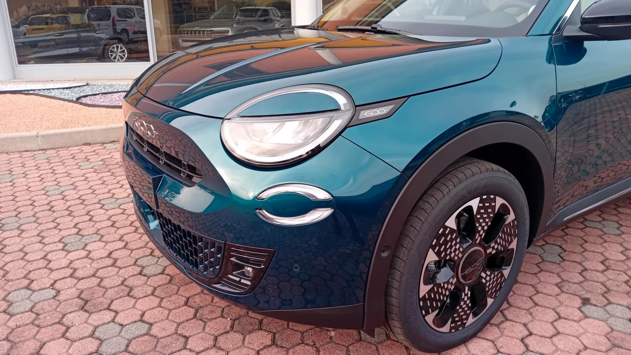 Fiat 600 1.2 Hybrid 145 CV DCT MHEV La Prima * SENZA VINCOLO DI FINANZIAMENTO*