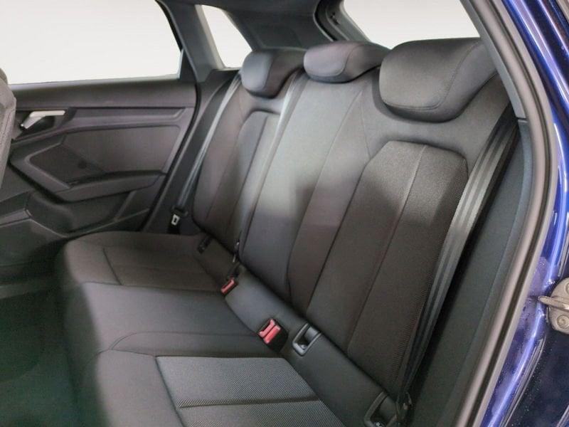 Audi A3 30 TDI S tronic Business