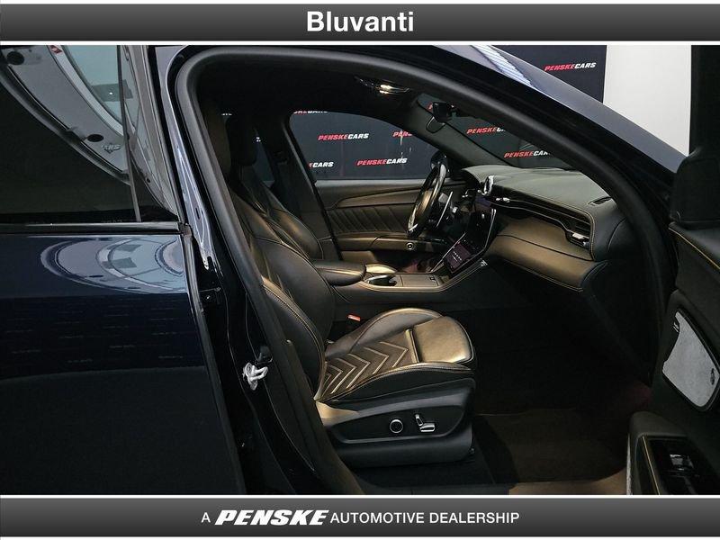 Maserati Grecale 2.0 330cv MHEV Modena Q4 auto