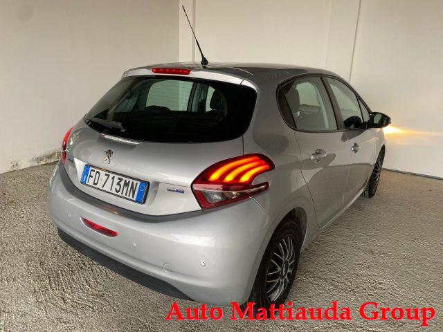 PEUGEOT 208 BlueHDi 75 5 porte Active // PER NEOPATENTATI