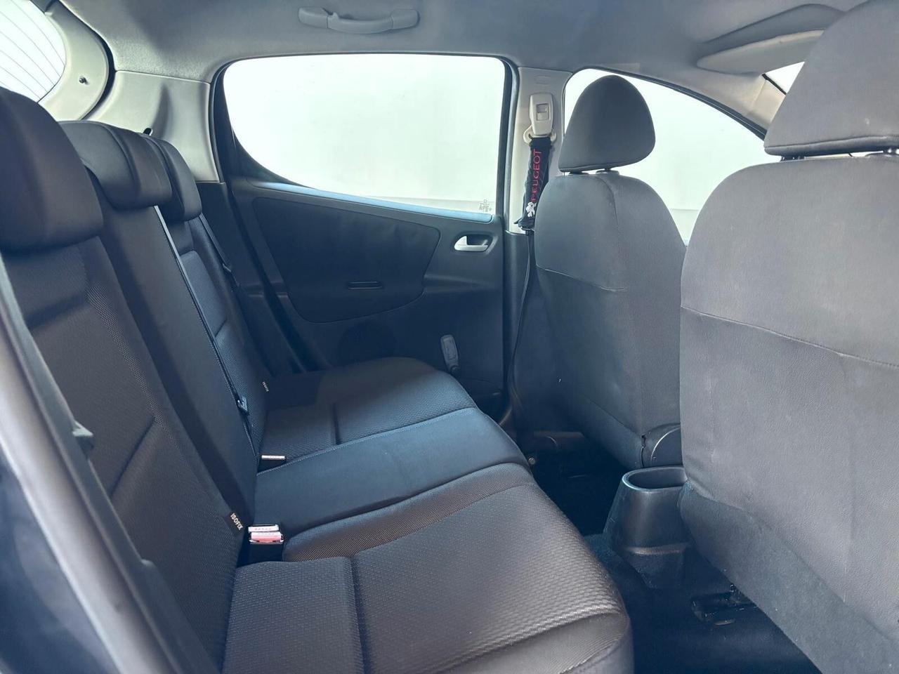 Peugeot 207 1.4 HDi 70CV FAP 5p. XS