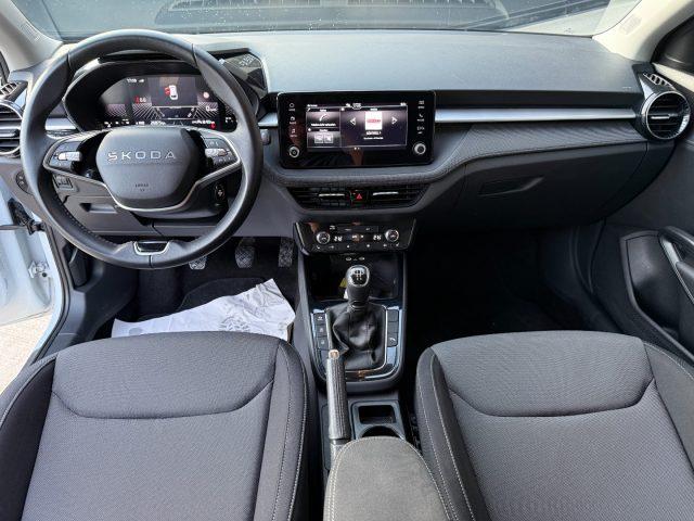 SKODA Fabia 1.0 TSI Style Bluetooth Radio LED Smartlink