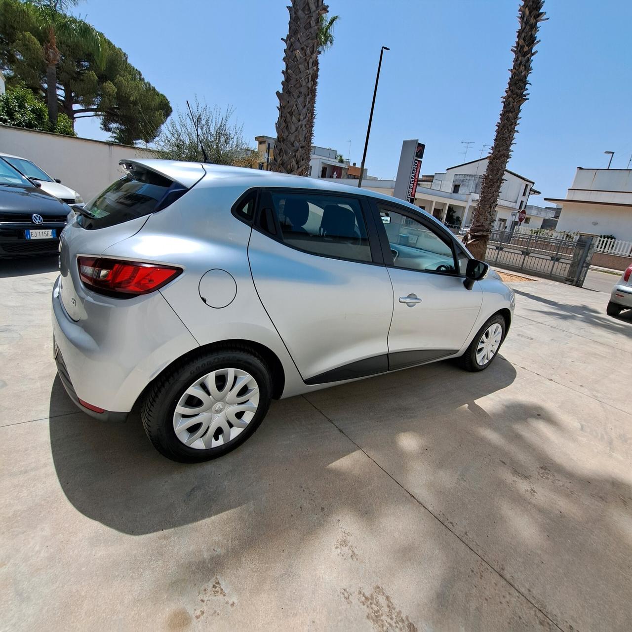 Renault Clio 1.5 dCi 8V 75CV 5 porte Costume National