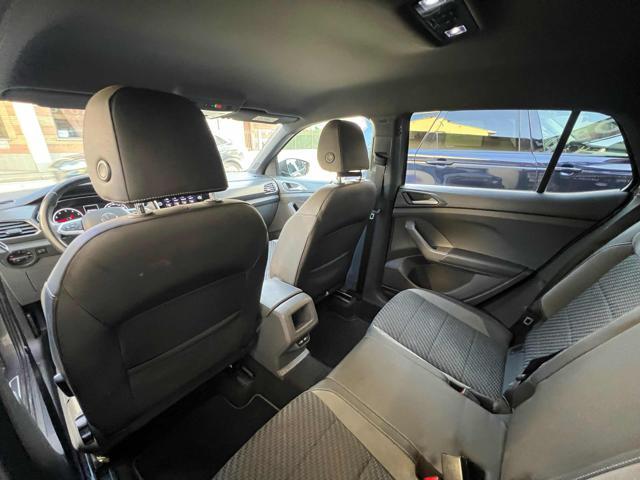 VOLKSWAGEN T-Cross 1.0 TSI 110 CV Sport R-Line
