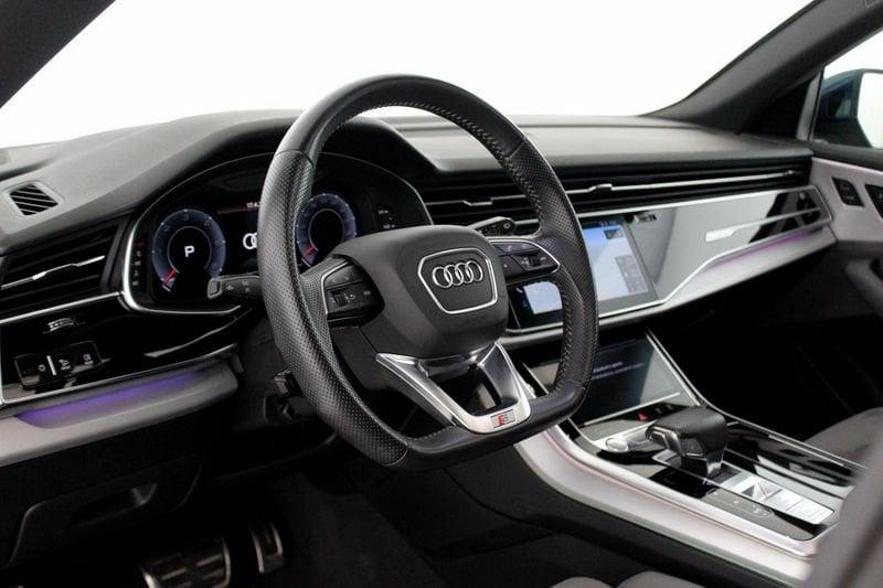 Audi Q8 50 TDI 286 CV quattro tiptronic Sport S-LINE ** MATRIX + TETTO **