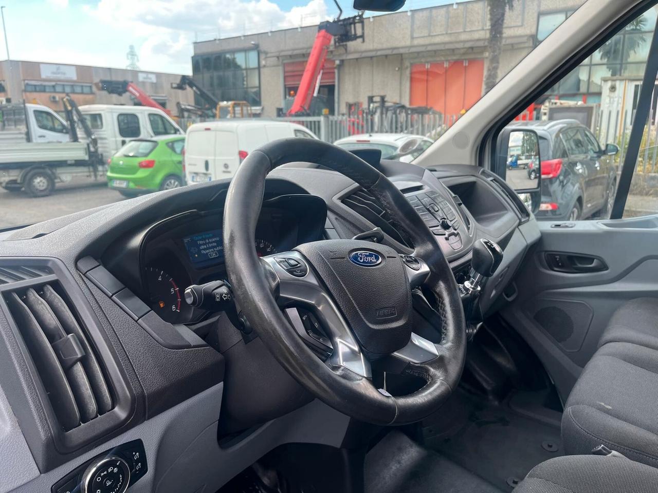 Ford Transit 2.2TDCi L3H2 **+iva**