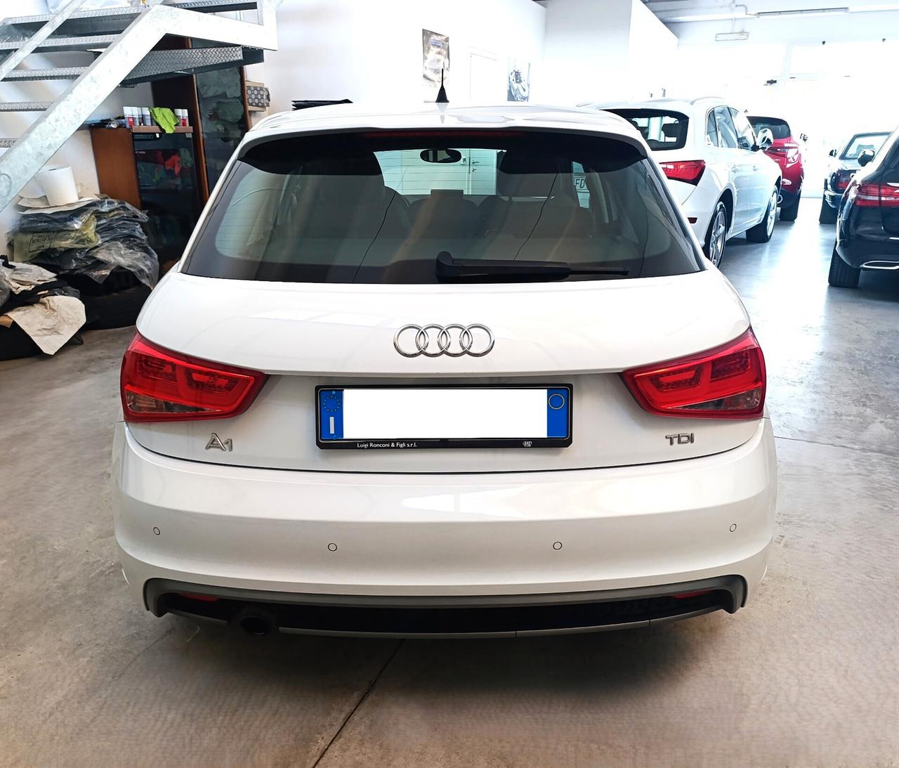 Audi A1 SPB 1.6 TDI 90cv Ambition S-Line esterno - Uniproprietario