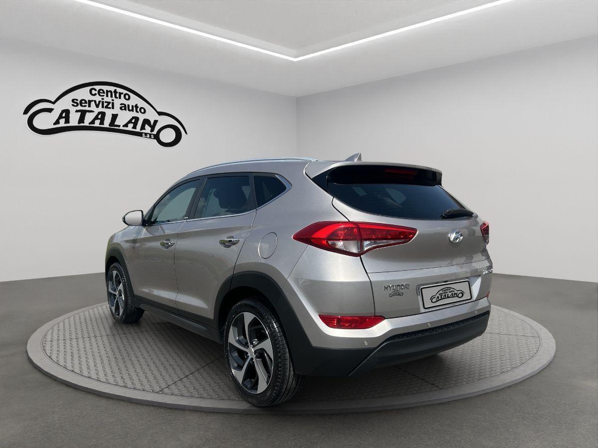 HYUNDAI - Tucson - 1.7 CRDi 116CV XPossible NAVI TELECAMERA
