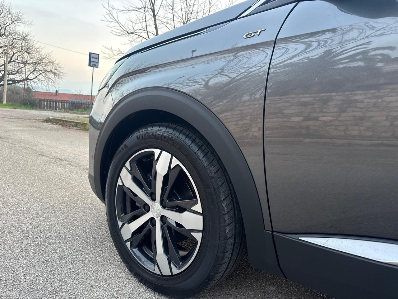 Peugeot 5008 BlueHDi 130 S&S EAT8 GT Pack