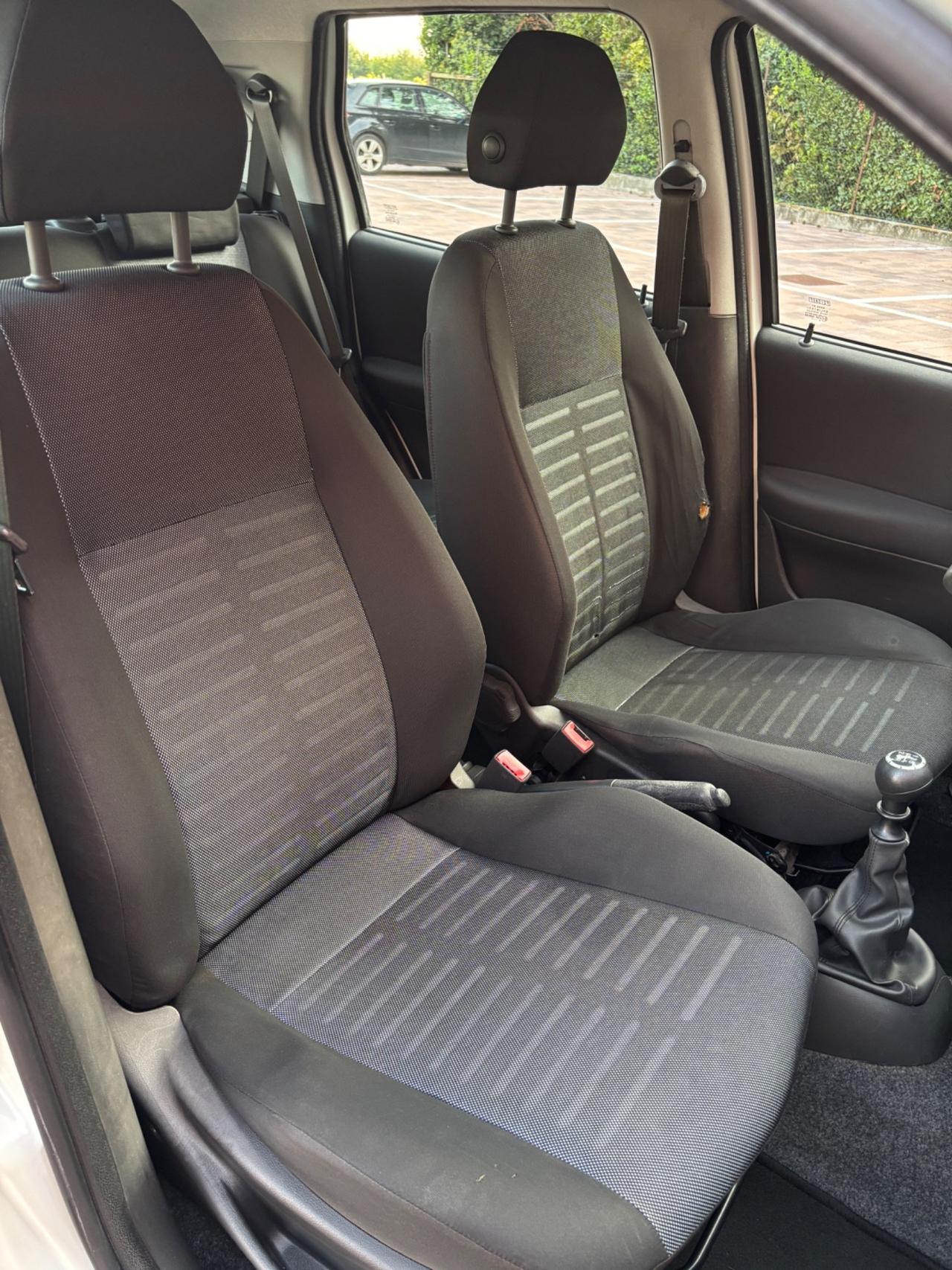 Fiat Punto 1.2 Benzina/GPL
