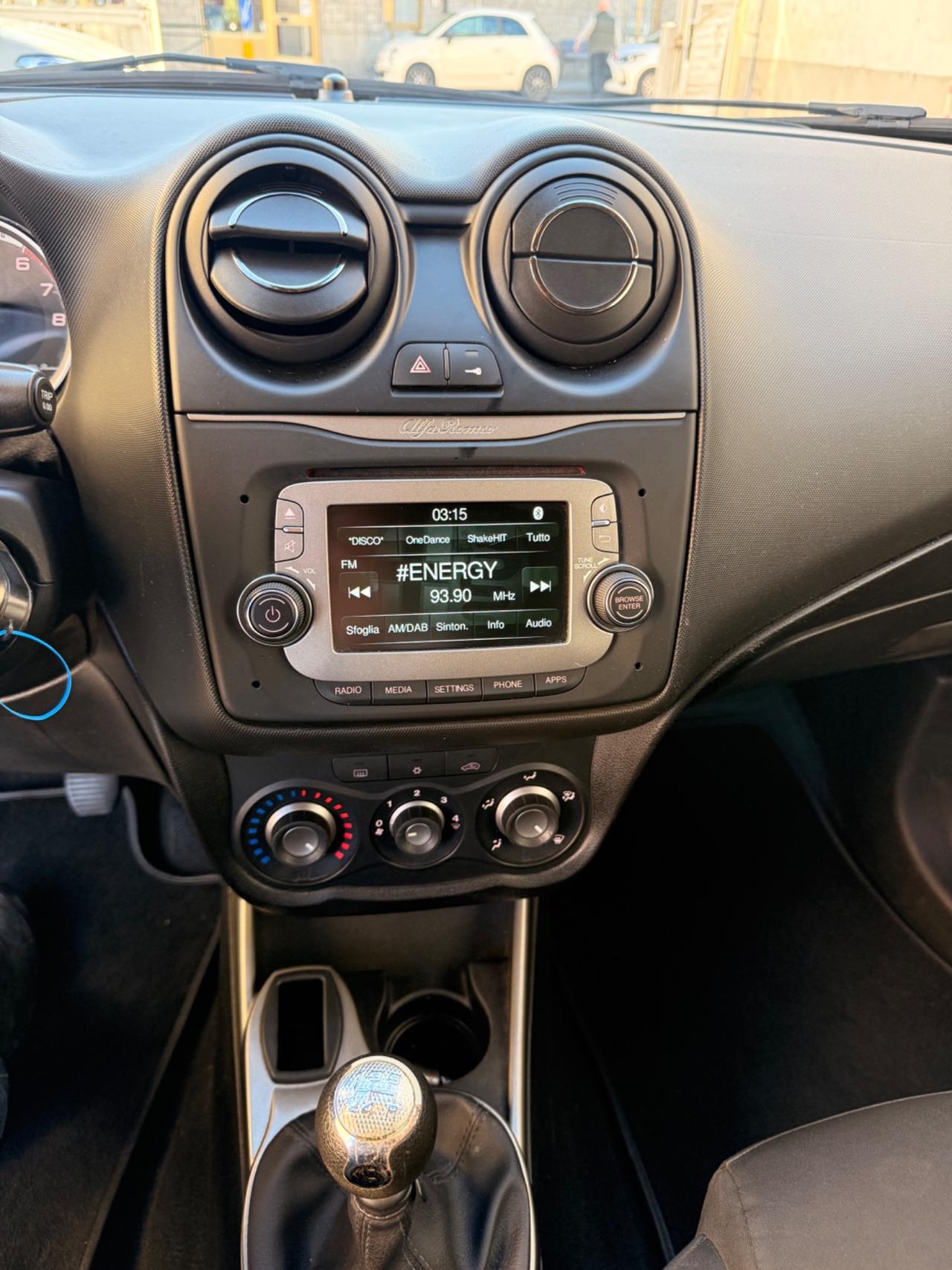 Alfa Romeo MiTo 1.4 78 CV 8V S&S Distinctive