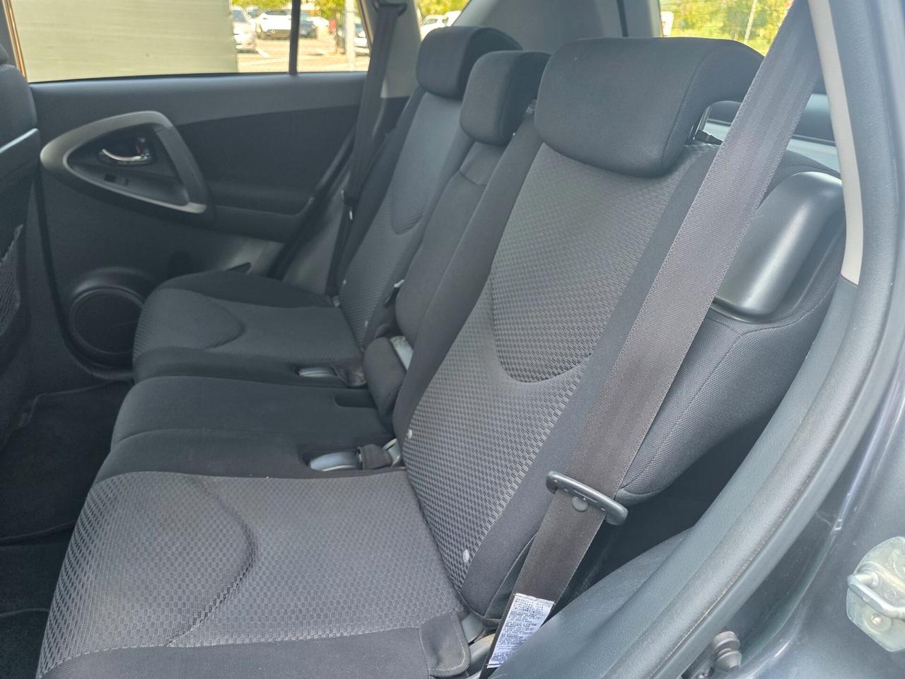 Toyota RAV 4 RAV4 2.2 D-4D 150 CV DPF Luxury