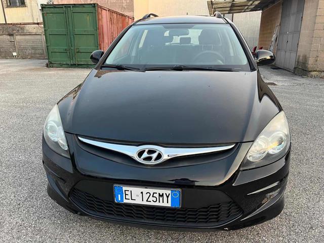 HYUNDAI i30 CW 1.6 CRDi 90CV 6m senza nessun lavoro da fare