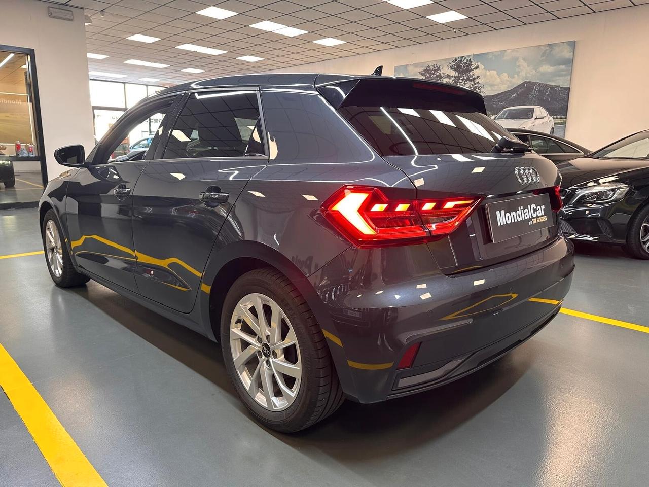 Audi A1 Sportback 25 1.0 tfsi Identity Black s-tronic * AUTOMATICA 49.000 KM *