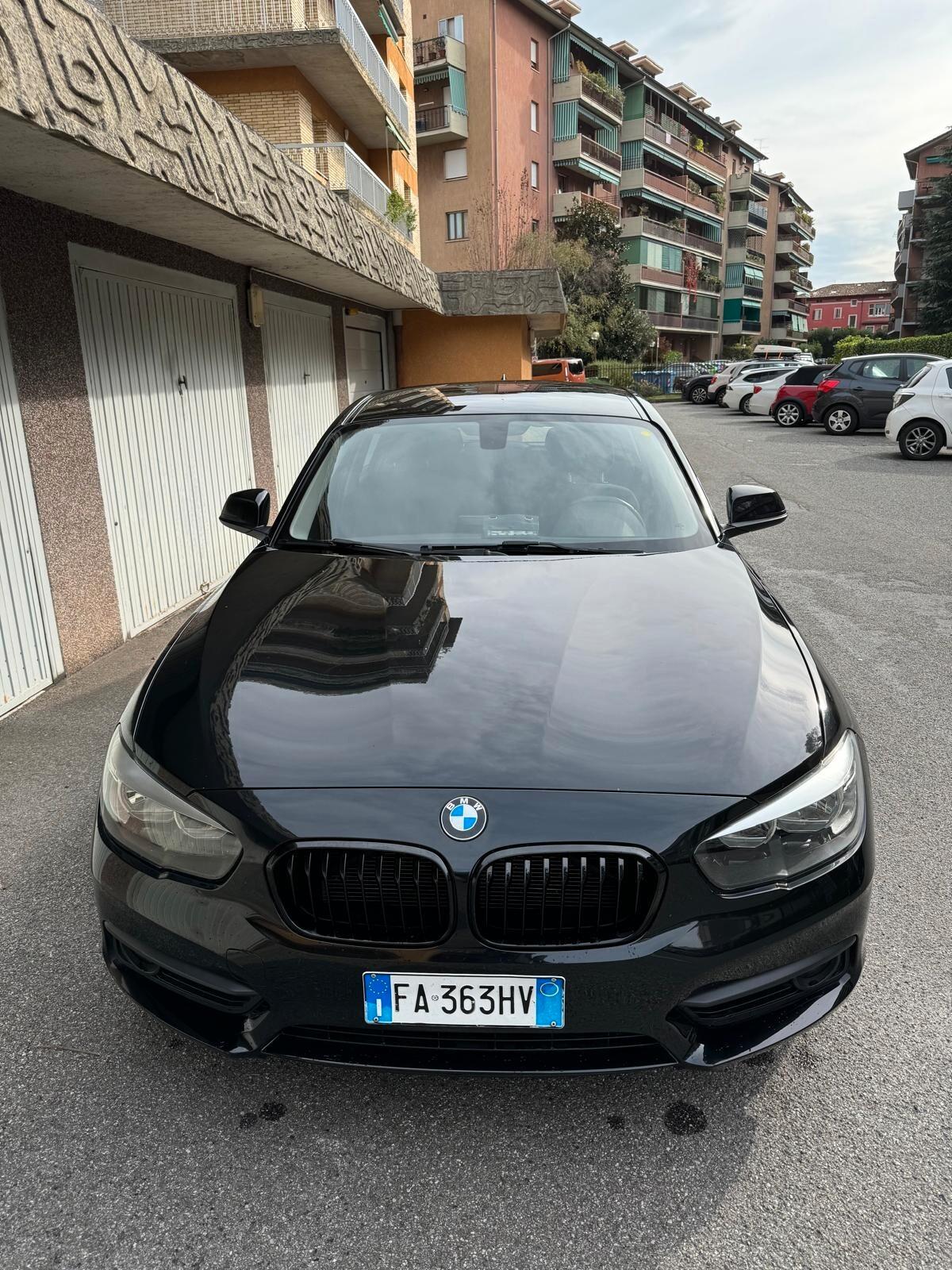 Bmw 116 116d 5p. Advantage