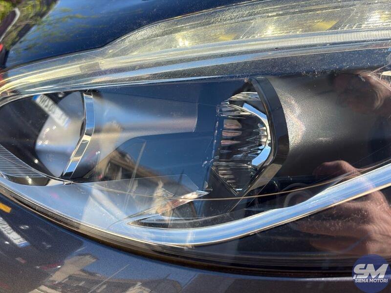 Peugeot 208 Active BlueHDi 75cv