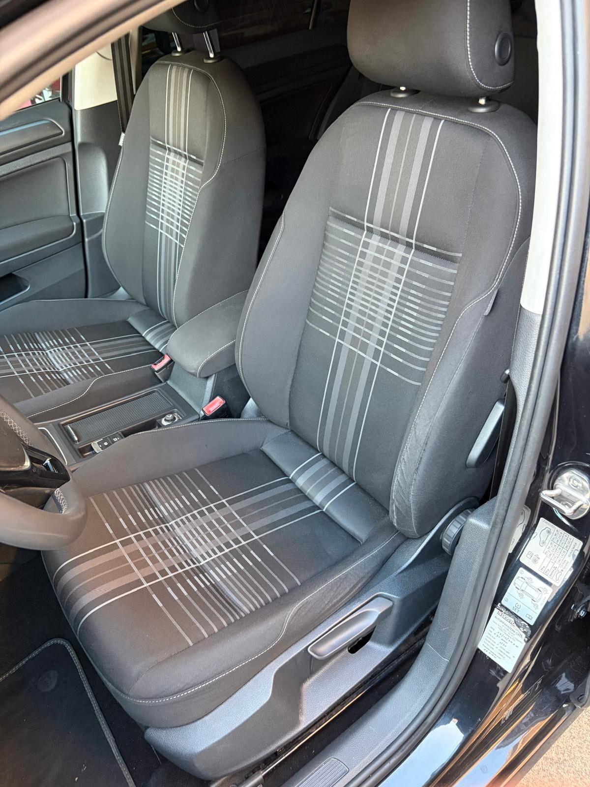Volkswagen Golf Business 1.6 TDI DSG 5p. Comfortline BlueMotion Tech.