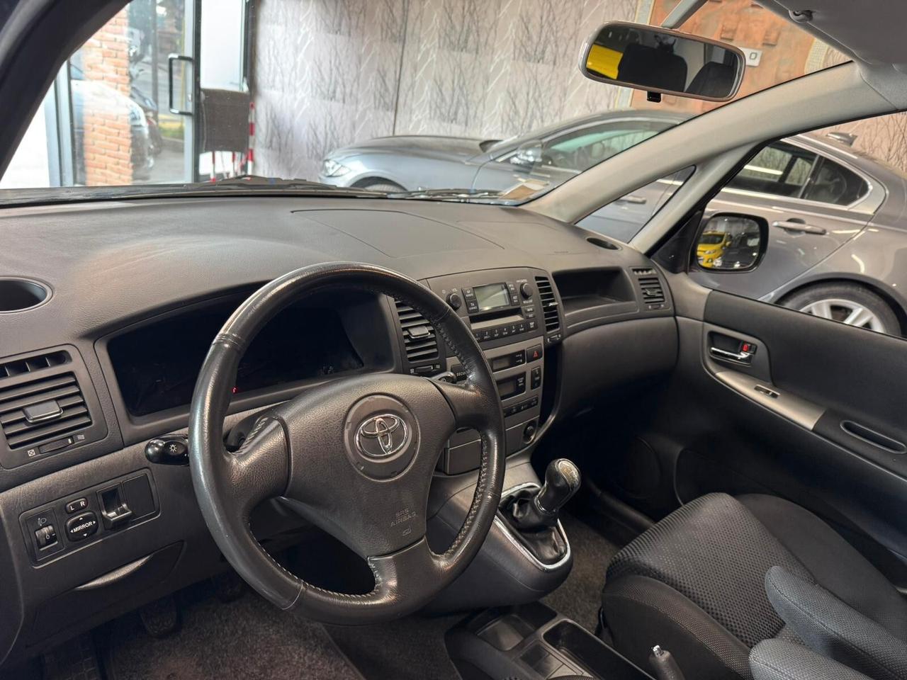 Toyota Corolla Verso 1.6 16V