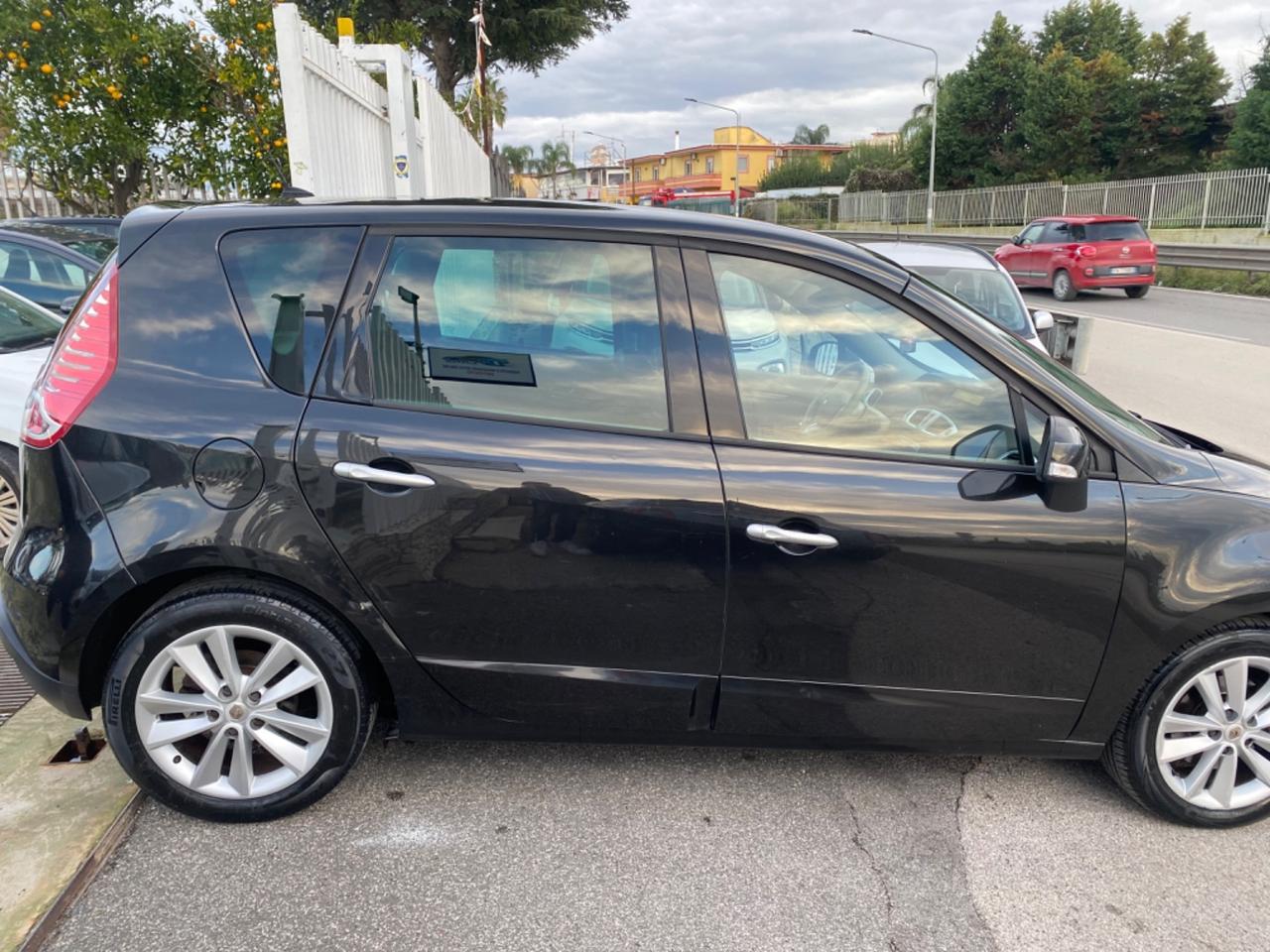 Renault Scenic Scénic 1.5 dCi 110CV Confort