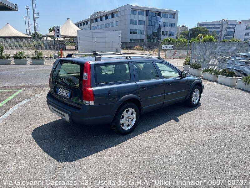 Volvo XC70 XC70 2.4 D5 20V (185CV) cat AWD Summum