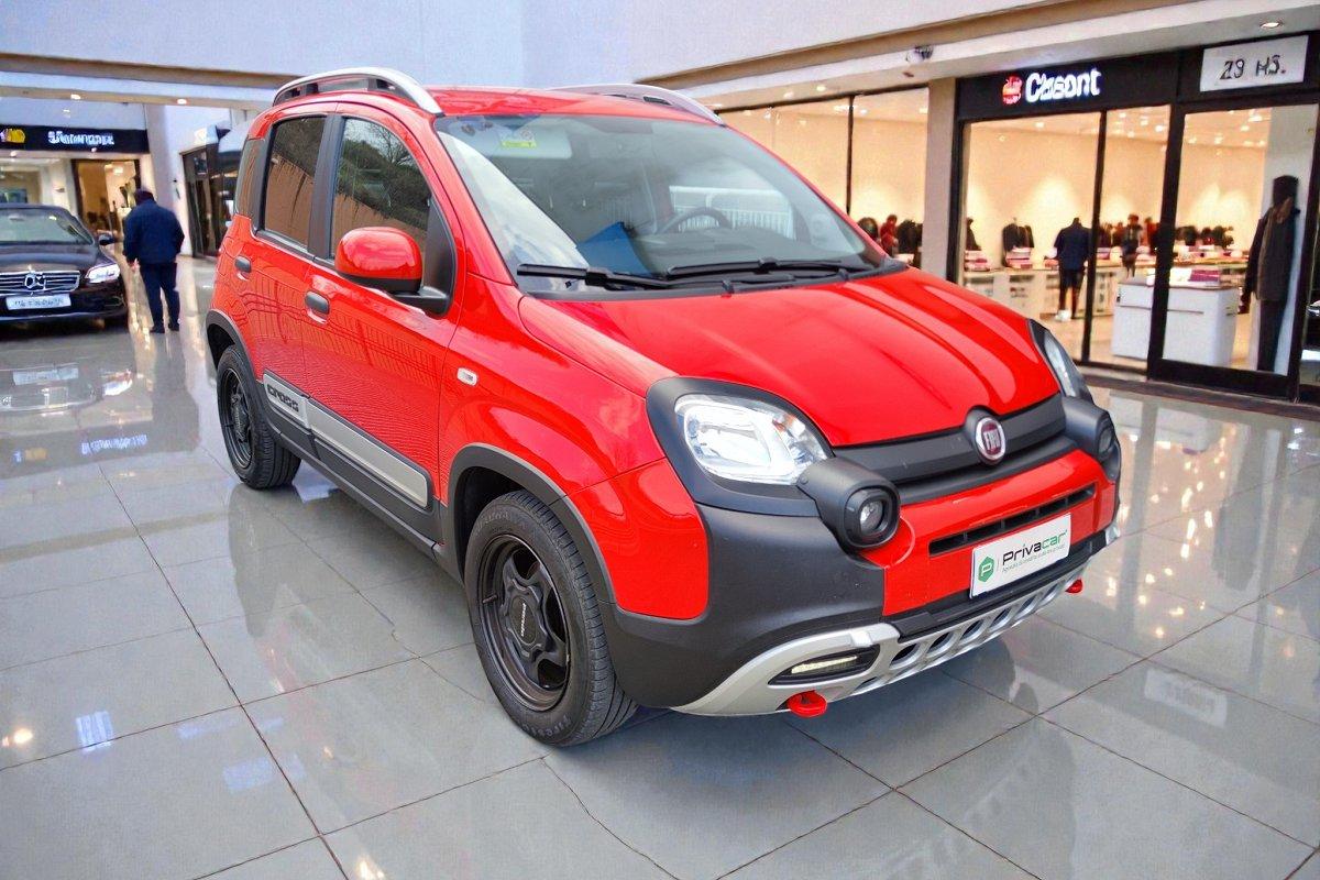 FIAT Panda 1.0 FireFly S&S Hybrid City Cross